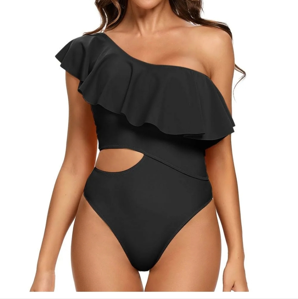 Dixperfect. Women's. One Shoulder Ruffle, Cut-out Side.  Black. Size Large. NWT.